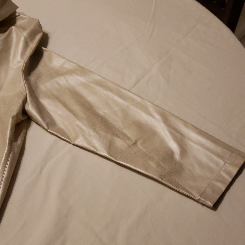 Jacket - Picture 6 of 8
